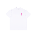 Close-up view of the back of a white short-sleeve T-shirt featuring bright pink uppercase text reading “ES UNA PERLA” printed across the back.